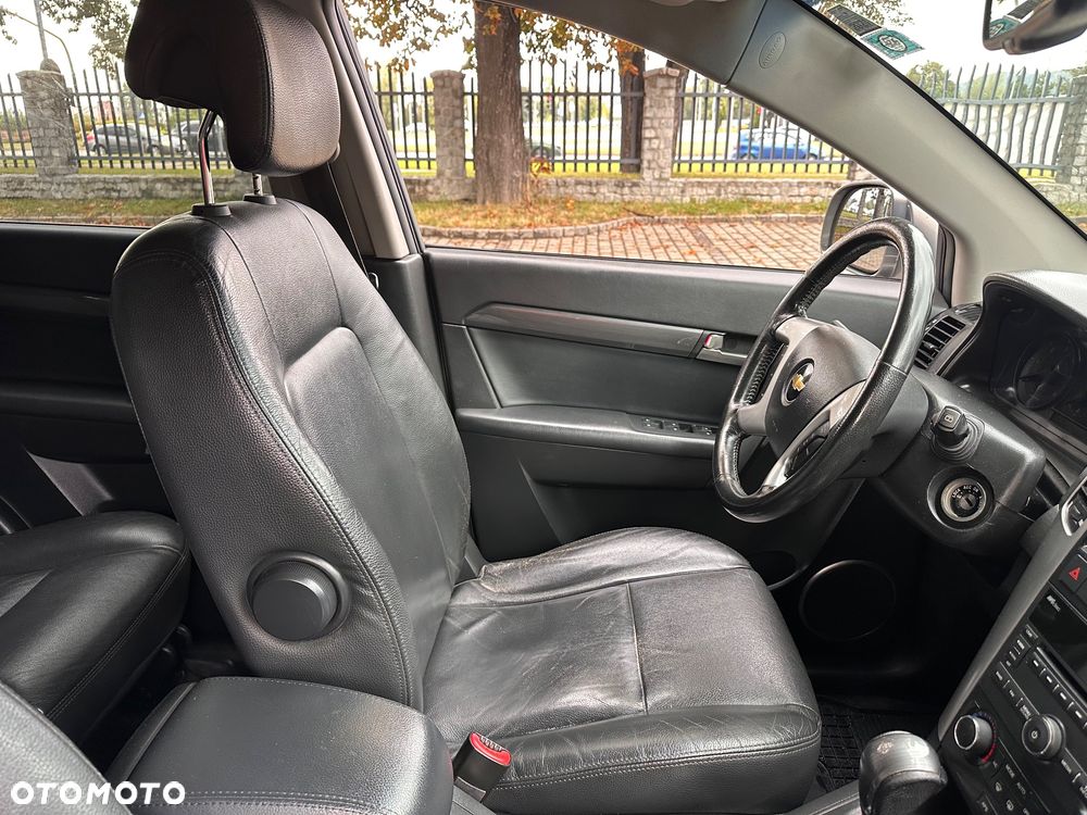 Chevrolet Captiva 2.0 4WD 7 Sitzer Automatik LT Exclusive - 30