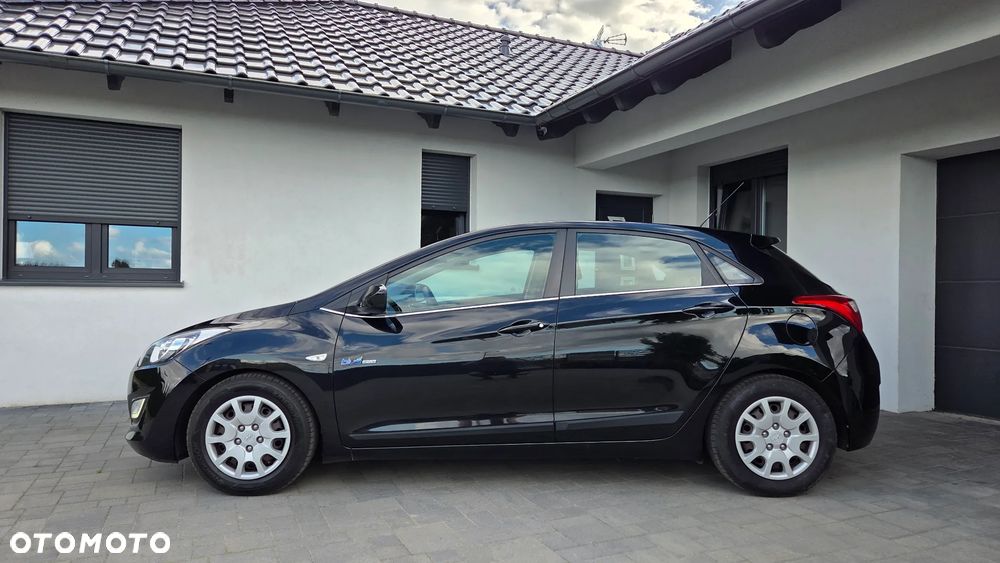 Hyundai i30 blue 1.6 GDI Trend - 35