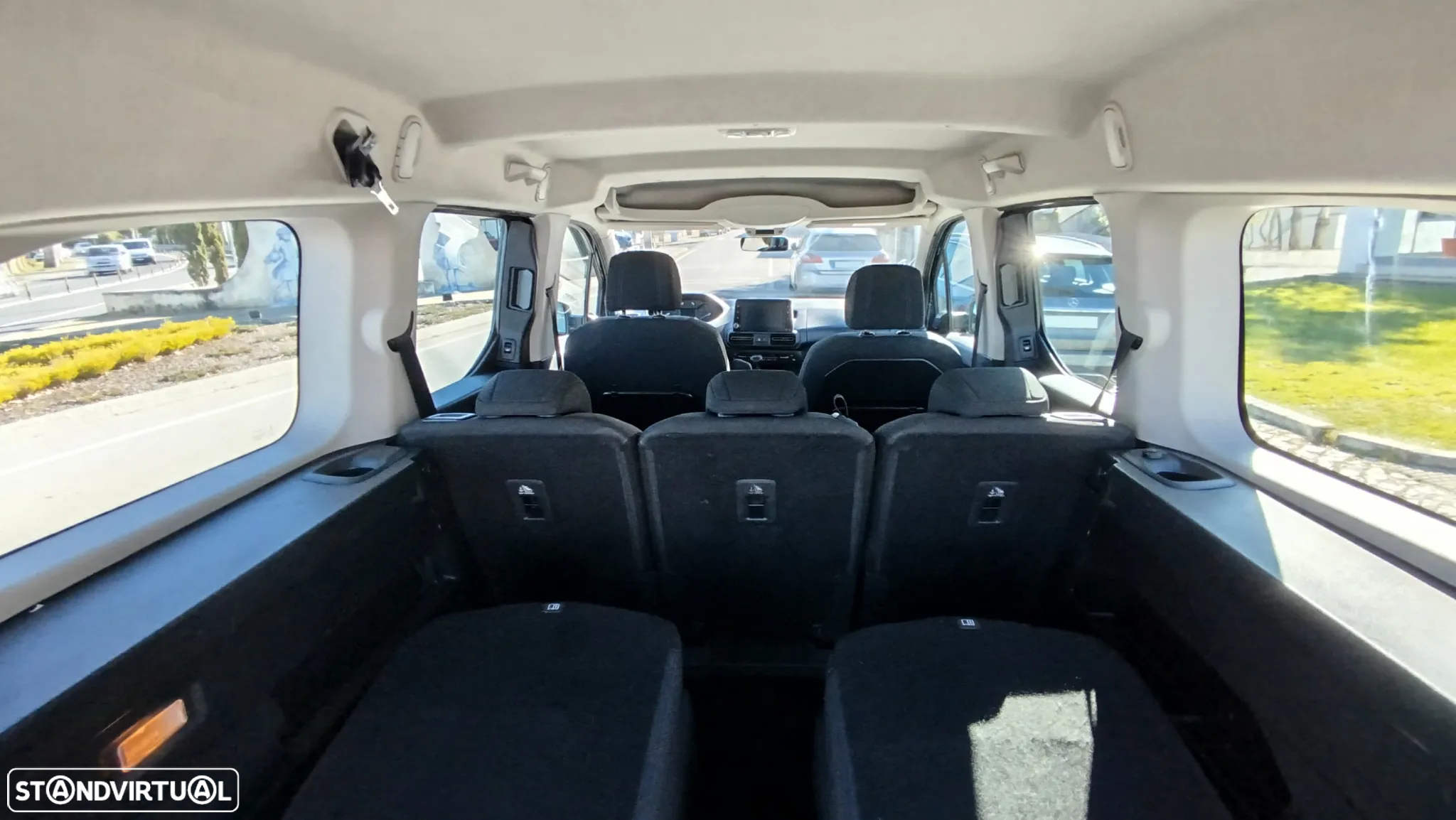 Peugeot Rifter 1.5 BlueHDi Longa Allure - 14