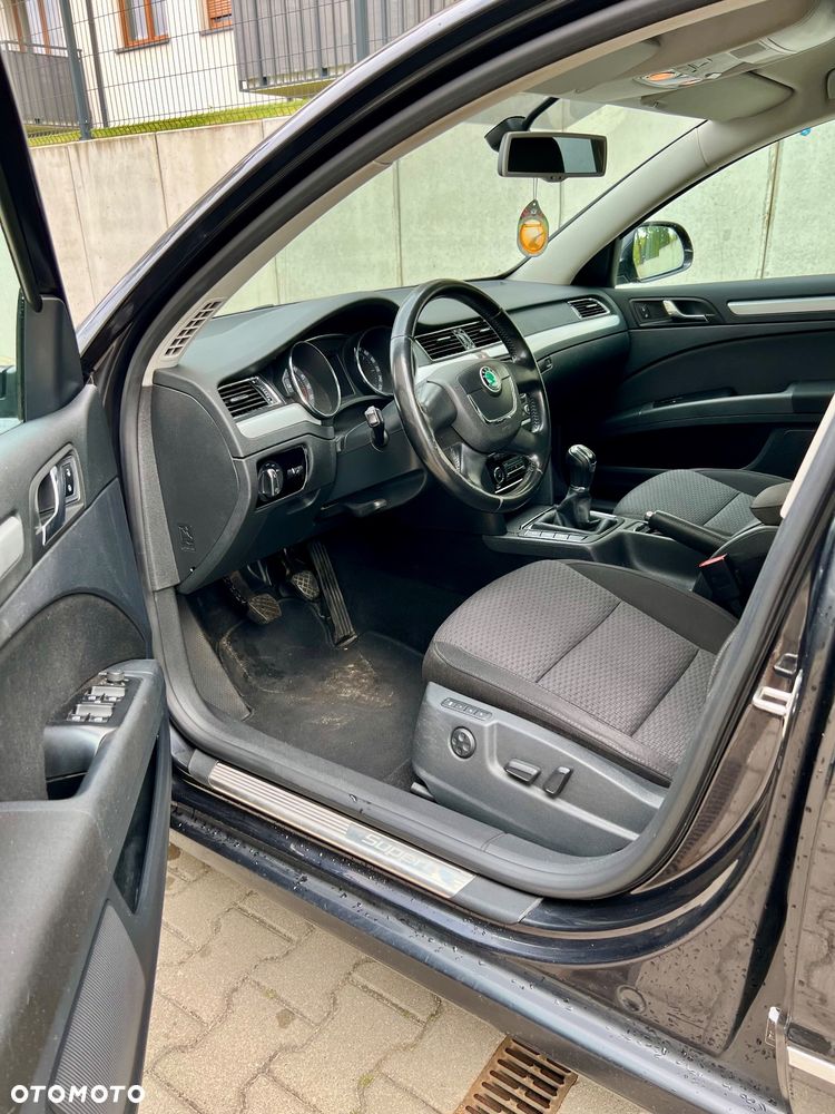Skoda Superb 1.6 TDI Comfort/Active Green - 13