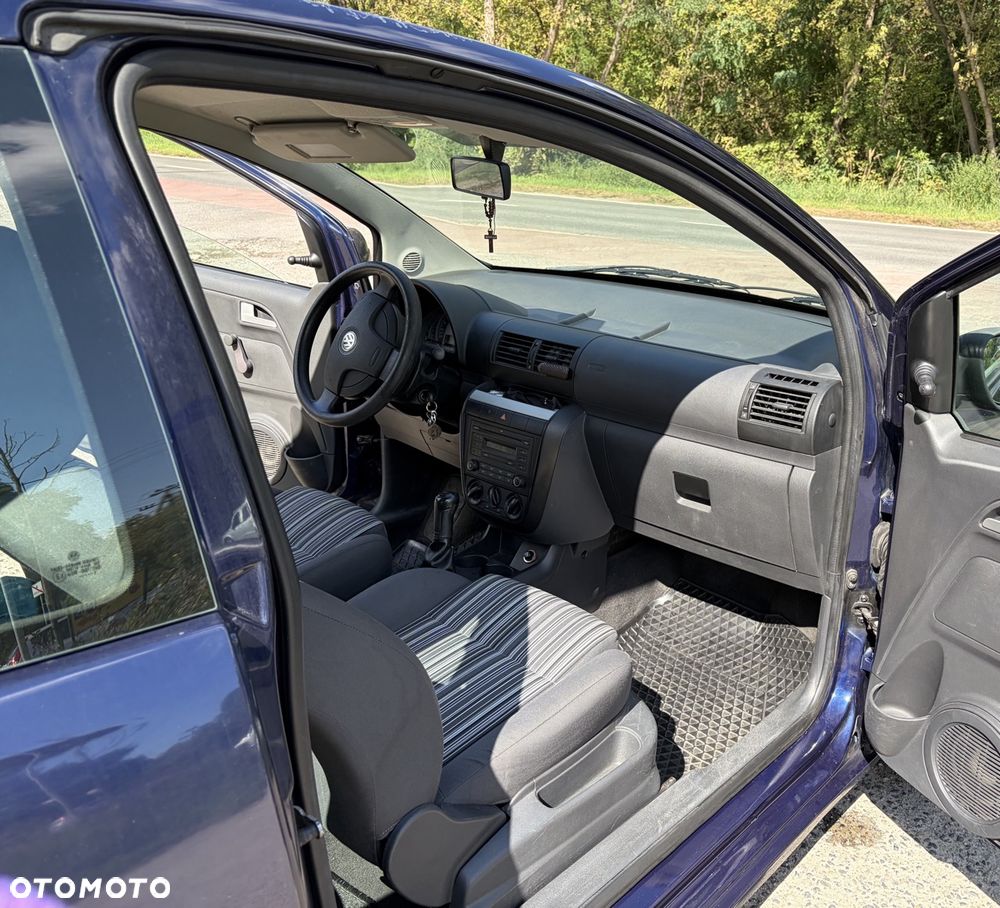 Volkswagen Fox - 14