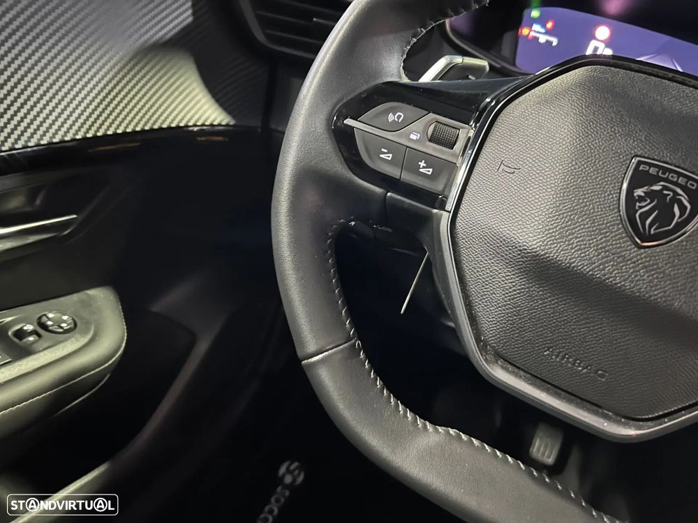 Peugeot 208 1.2 Hybrid Allure e-DCS6 - 14