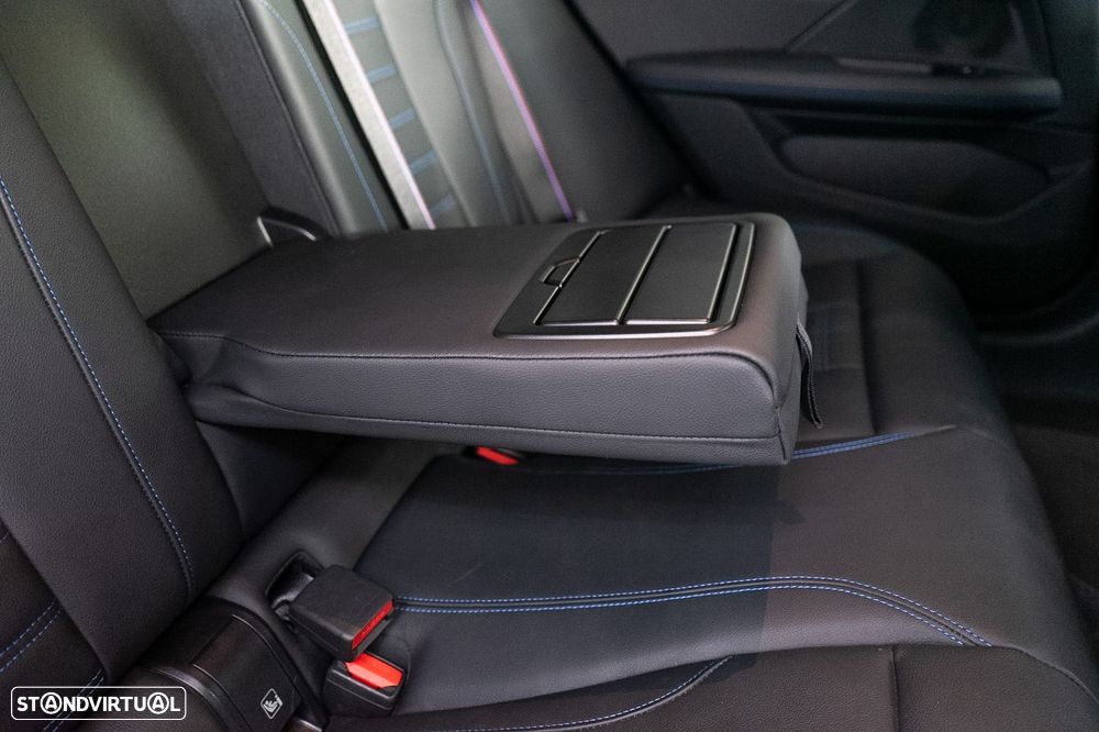 BMW i4 M50 Gran Coupe - 49