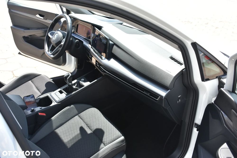Volkswagen Golf 1.5 TSI OPF Active - 15