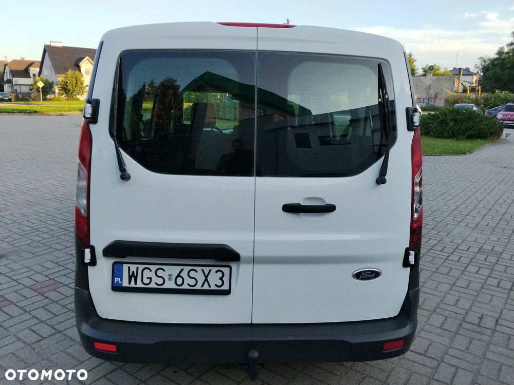 Ford Tourneo Connect Grand - 5