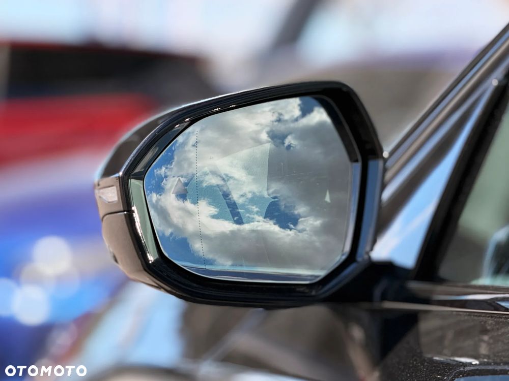 BMW Seria 5 520d xDrive - 10