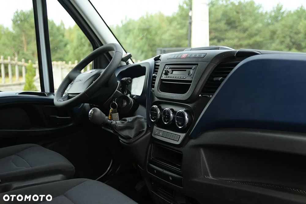 Iveco DAILY 35-150 * 3.0 Diesel 150KM * CHŁODNIA CARRIER XARIOS 500 * SUPER ZADBANE! - 23