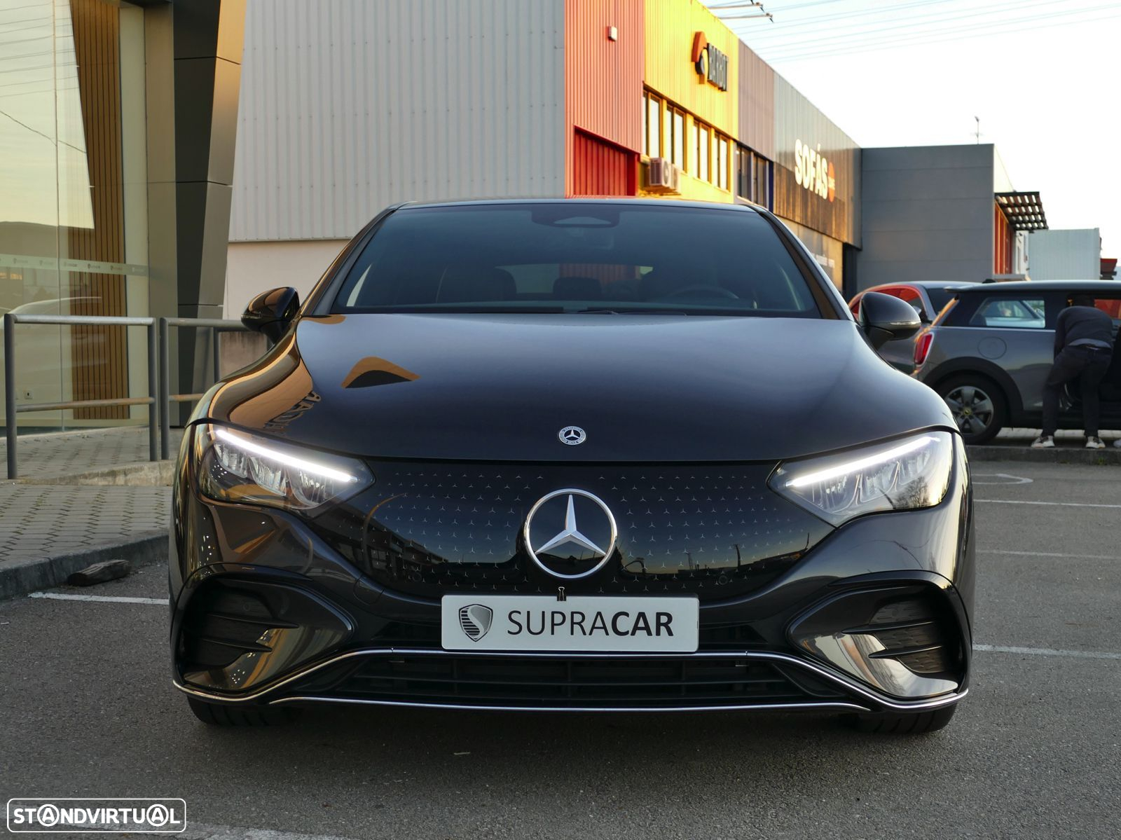 Mercedes-Benz EQE 350 - 3