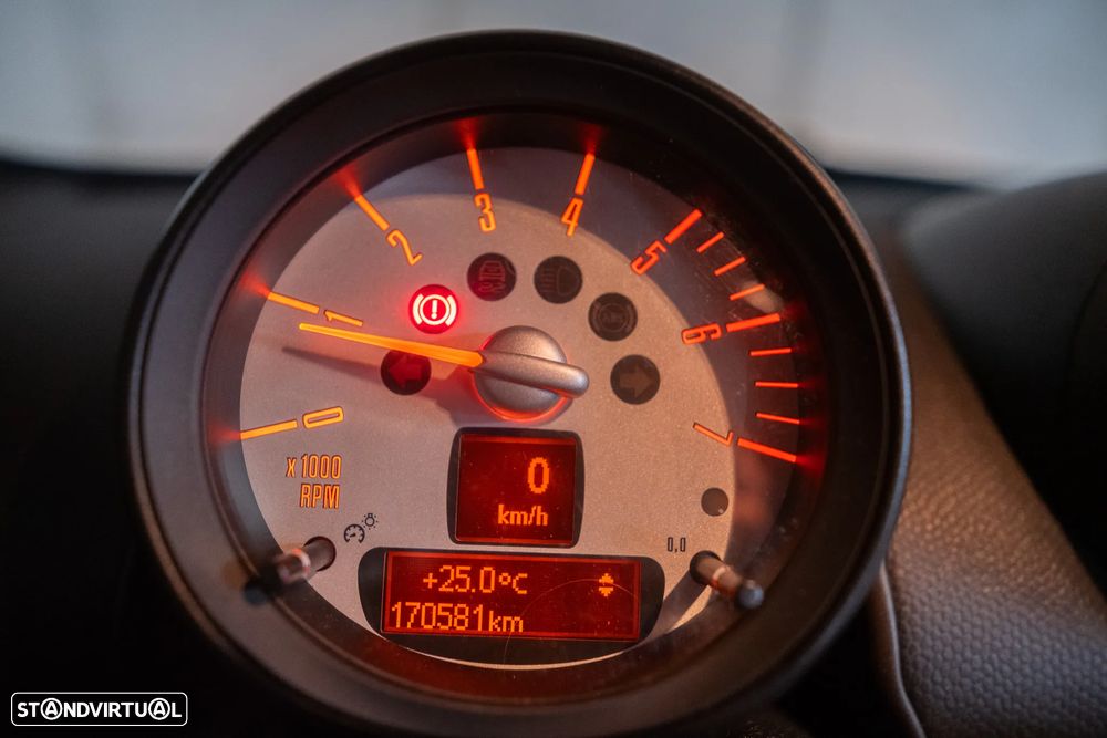 MINI Countryman One D - 14