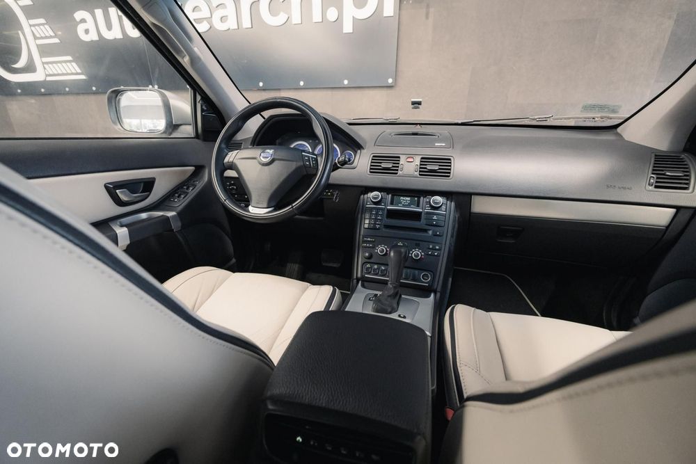 Volvo XC 90 D5 AWD R-Design - 31
