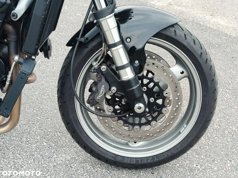 Triumph Speed Triple - 27