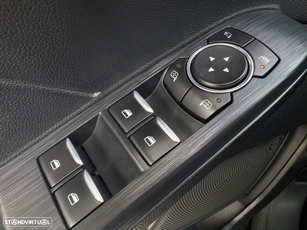 Ford Kuga 1.5 EcoBoost ST-Line - 19