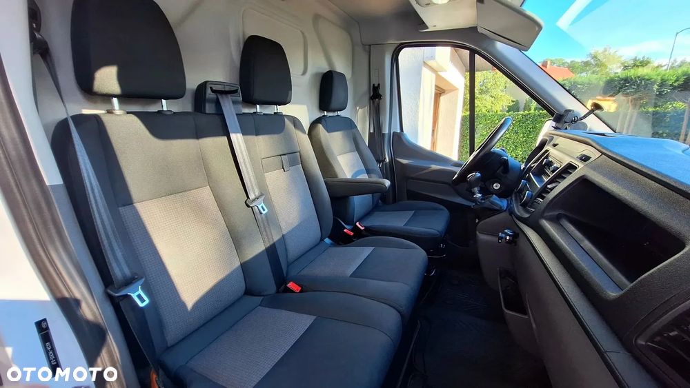 Ford Transit - 9