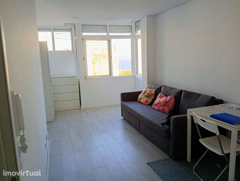 EXCLUSIVO -Estudio com vista mar,perto praia em Paço de Arcos,248 000€ - Grande imagem: 2/8