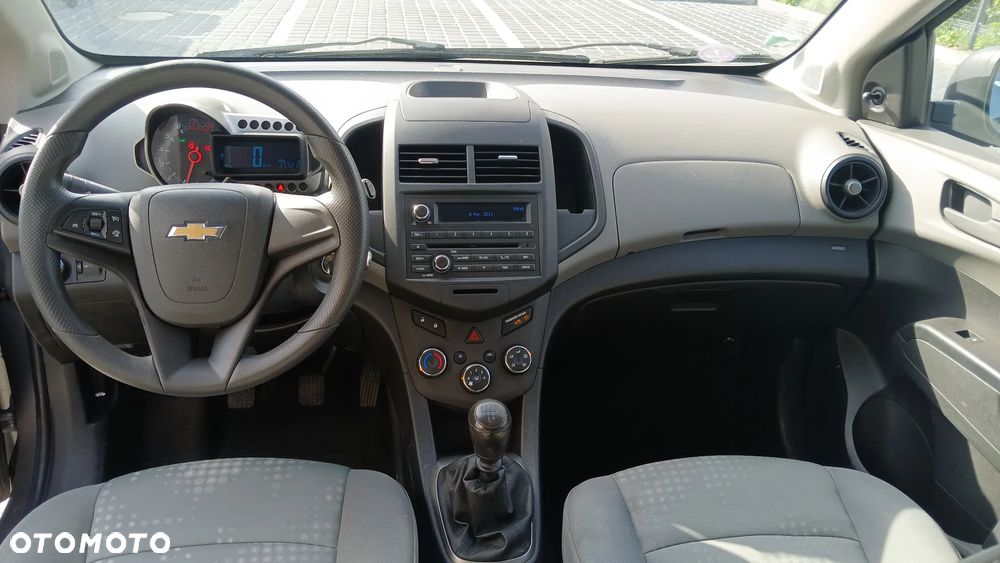 Chevrolet Aveo 1.2 LS+ - 7