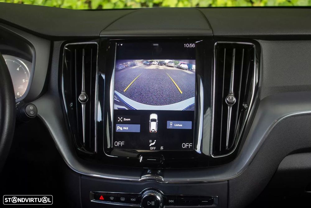 Volvo XC 60 2.0 D4 Momentum AWD Geartronic - 17