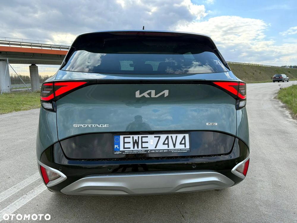 Kia Sportage 1.6 T-GDI PHEV Business Line 4WD - 16