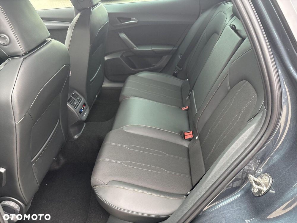 Cupra Formentor 1.5 eTSI mHEV DSG - 12