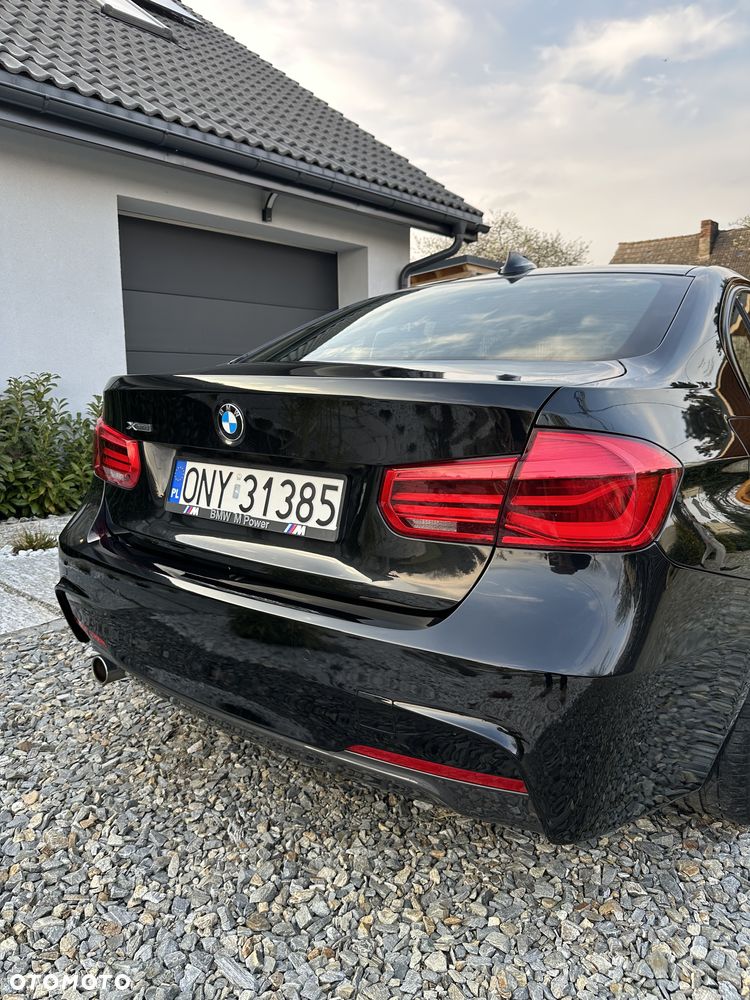 BMW Seria 3 320d xDrive M Sport - 15