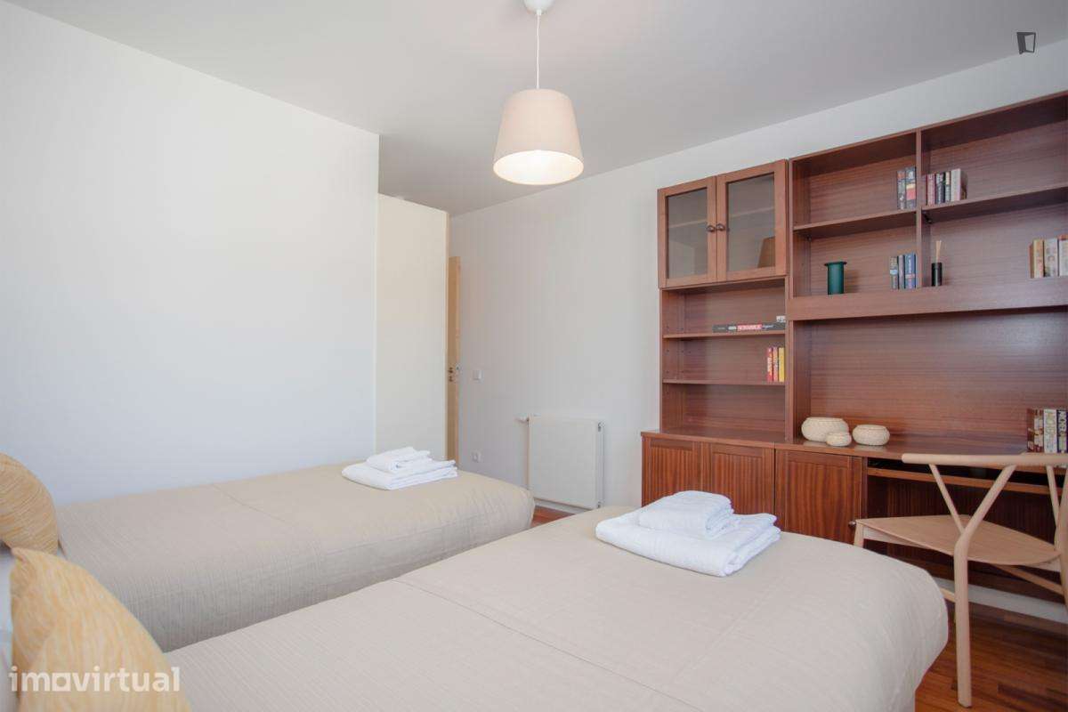 Apartamento com 2 quartos - localizado em Cedofeita Porto - Grande imagem: 4/49