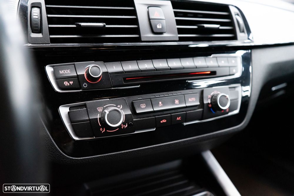 BMW 116 d Pack M Auto - 35