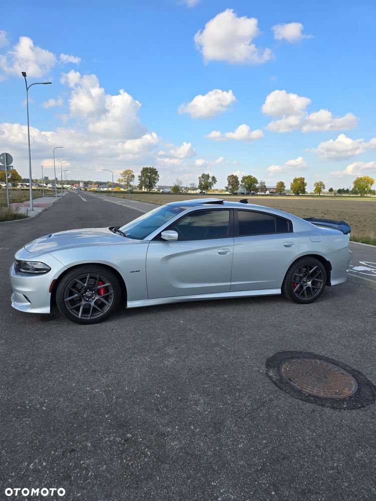 Dodge Charger 5.7 R/T - 5