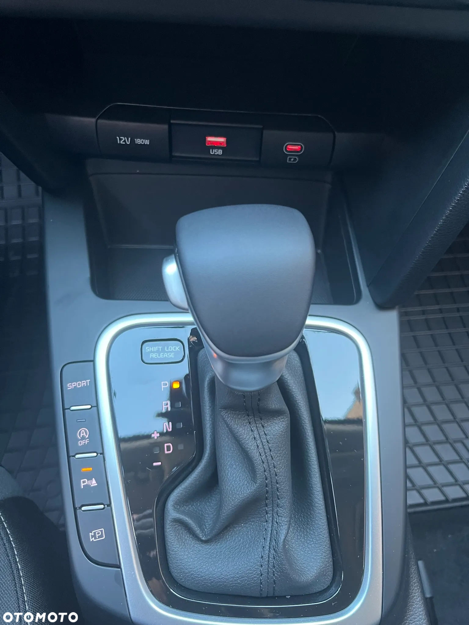Kia Ceed 1.5 T-GDI M DCT - 16