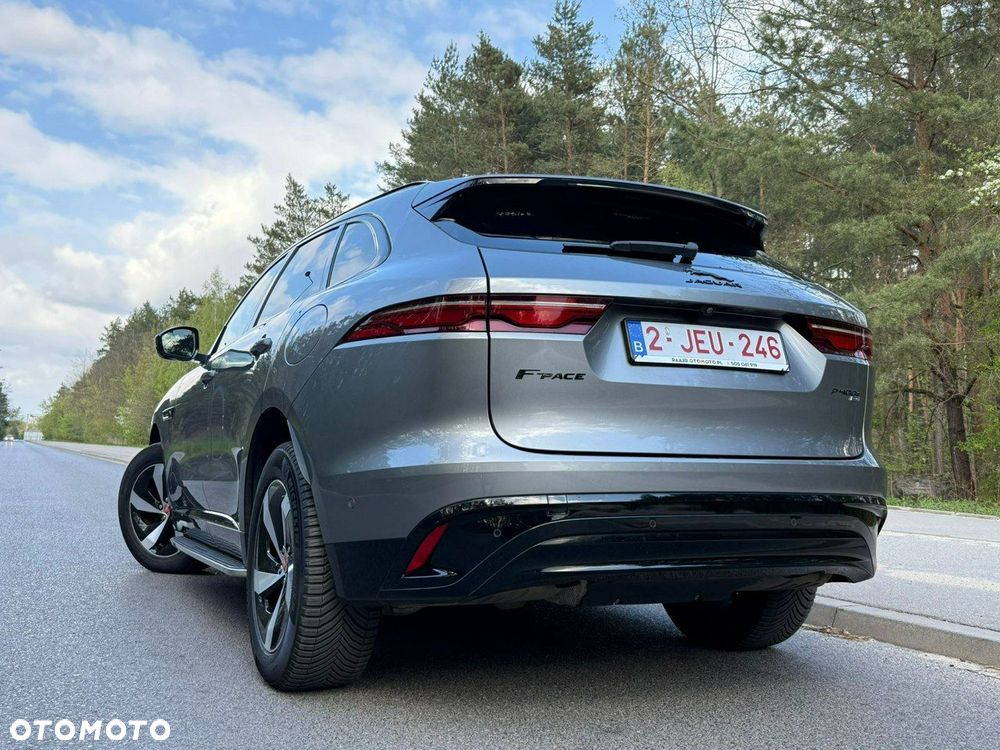 Jaguar E-Pace - 23