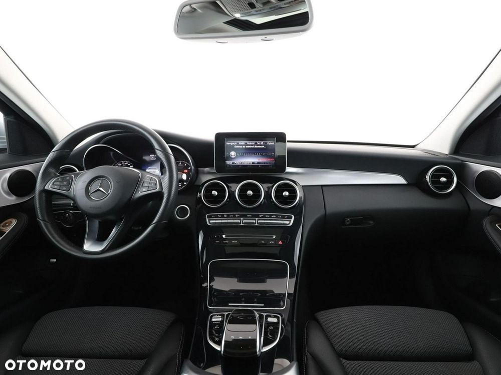 Mercedes-Benz Klasa C 180 7G-TRONIC Avantgarde - 16