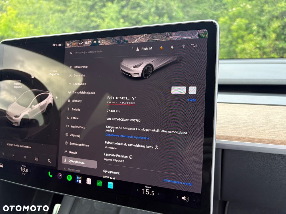 Tesla Model Y Performance AWD - 23