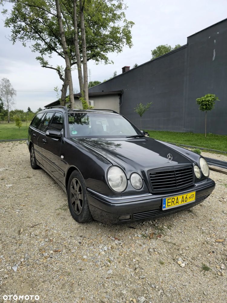 Mercedes-Benz Klasa E 420 T Avantgarde - 2