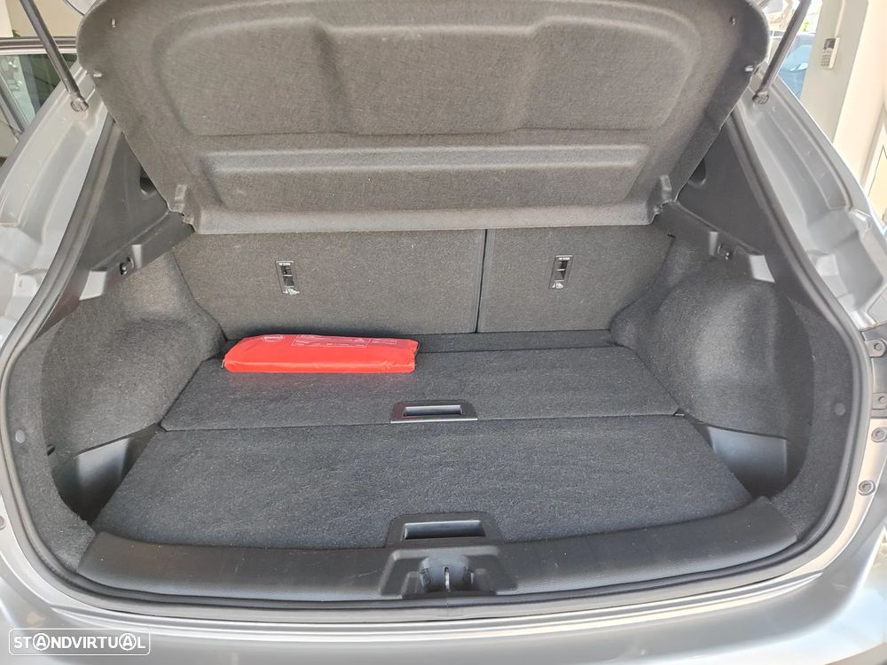 Nissan Qashqai 1.5 dCi N-Connecta 18 - 16