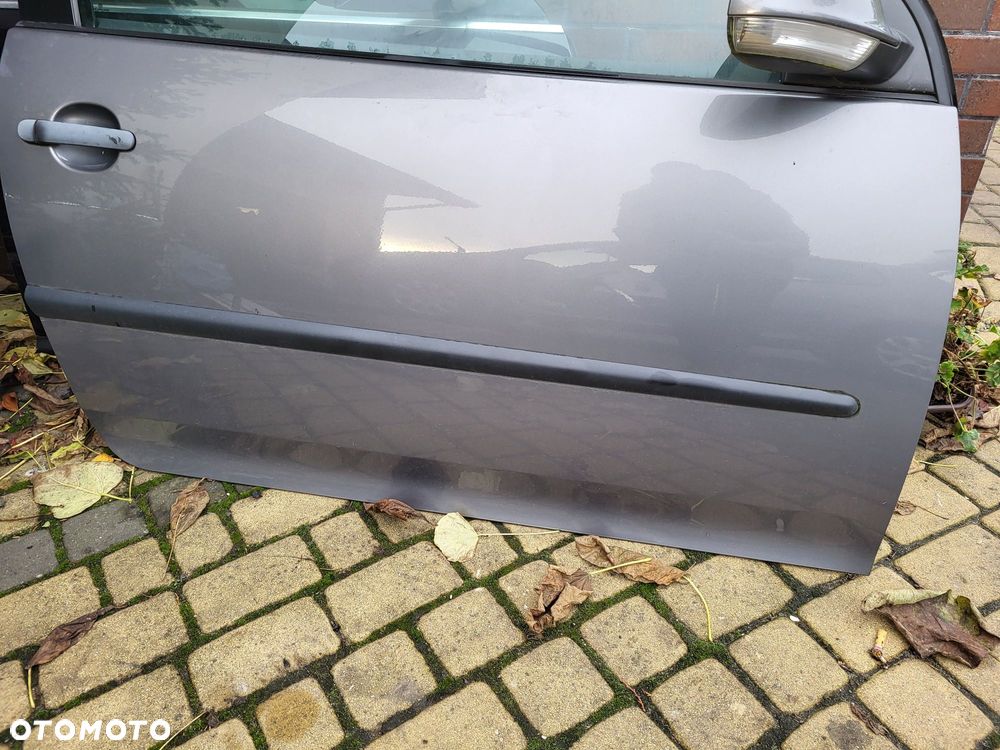 Drzwi przednie prawe vw golf 5 lakier la7t 3drzwi kompletne - 2