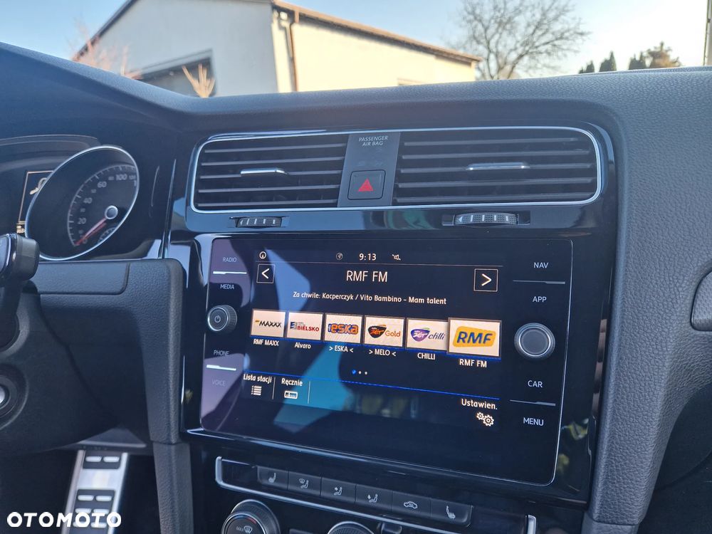 Volkswagen Golf 2.0 TDI R-Line DSG - 10