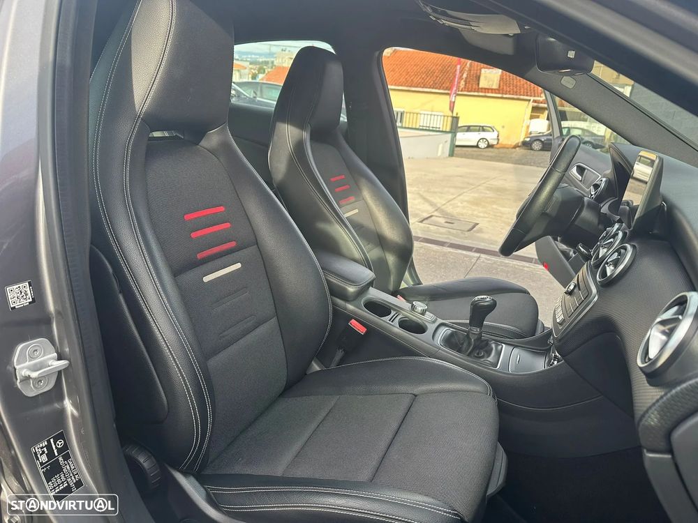 Mercedes-Benz A 180 - 17