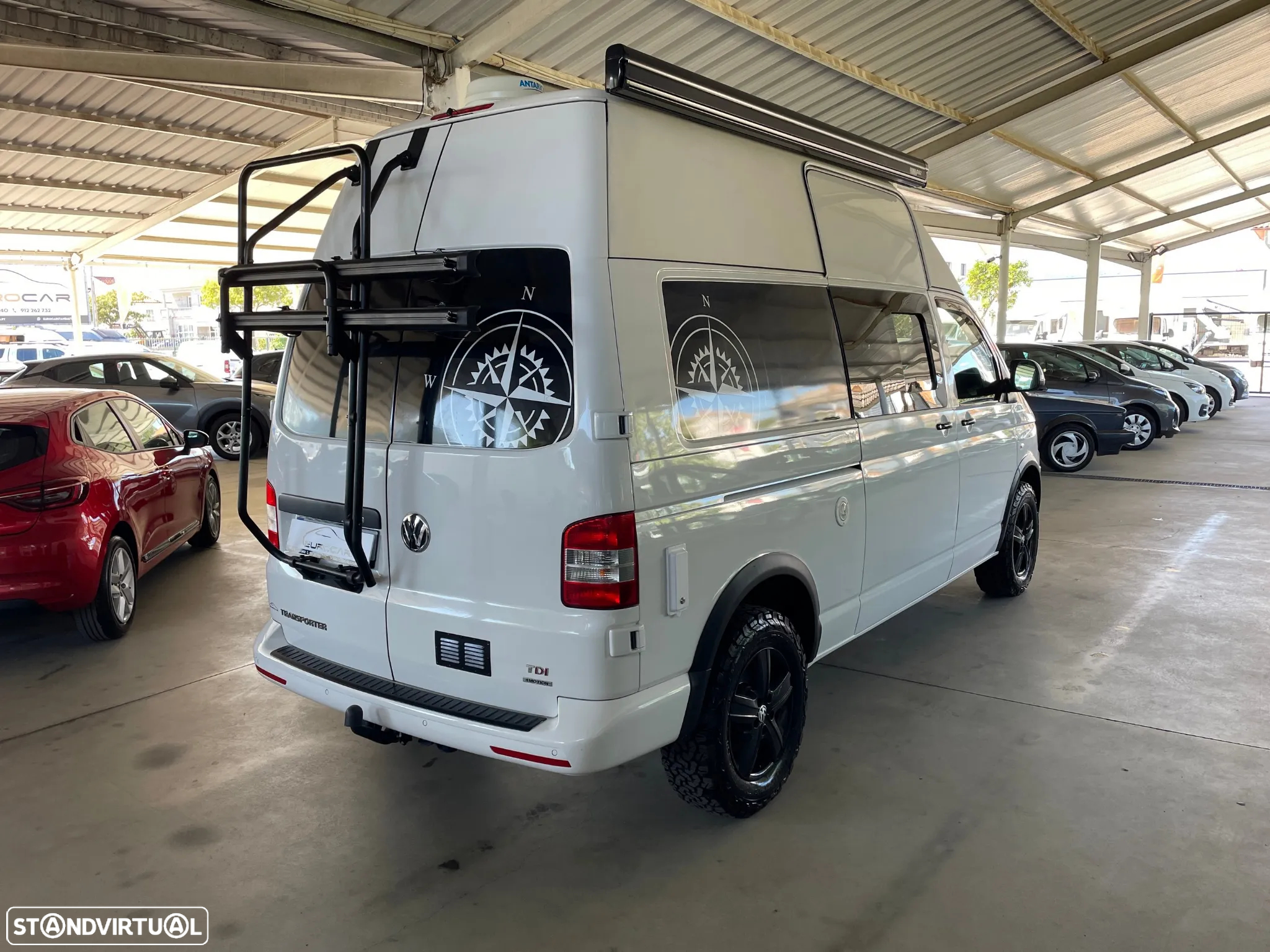 VW T5 4Motion Camper - 3