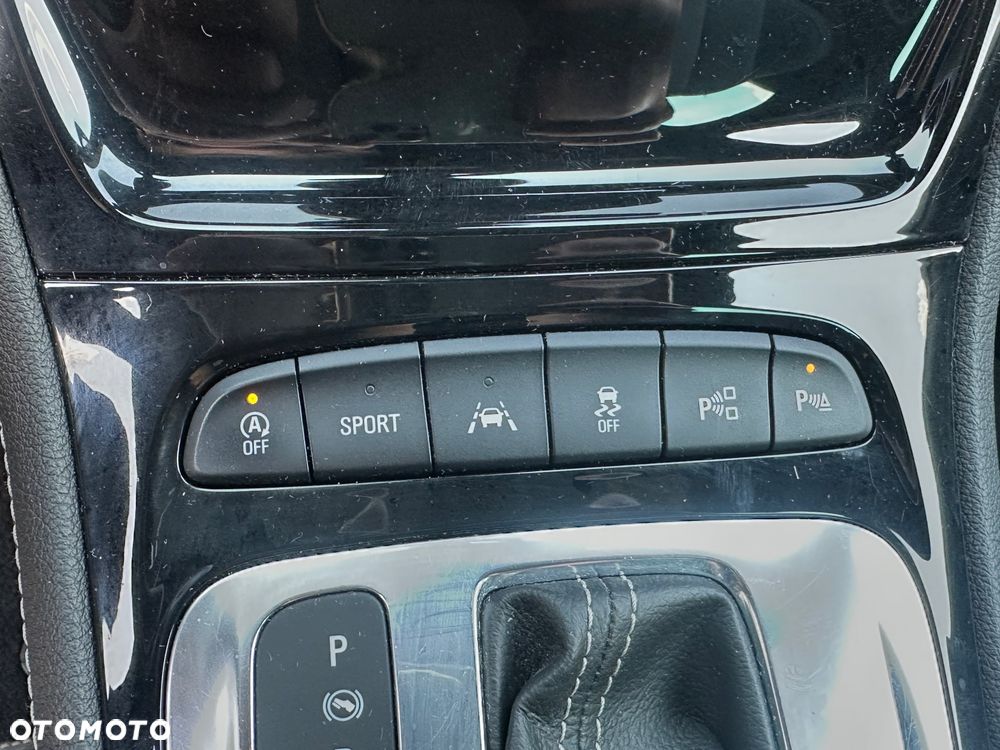 Opel Astra 1.6 Turbo Start/Stop Automatik Innovation - 30