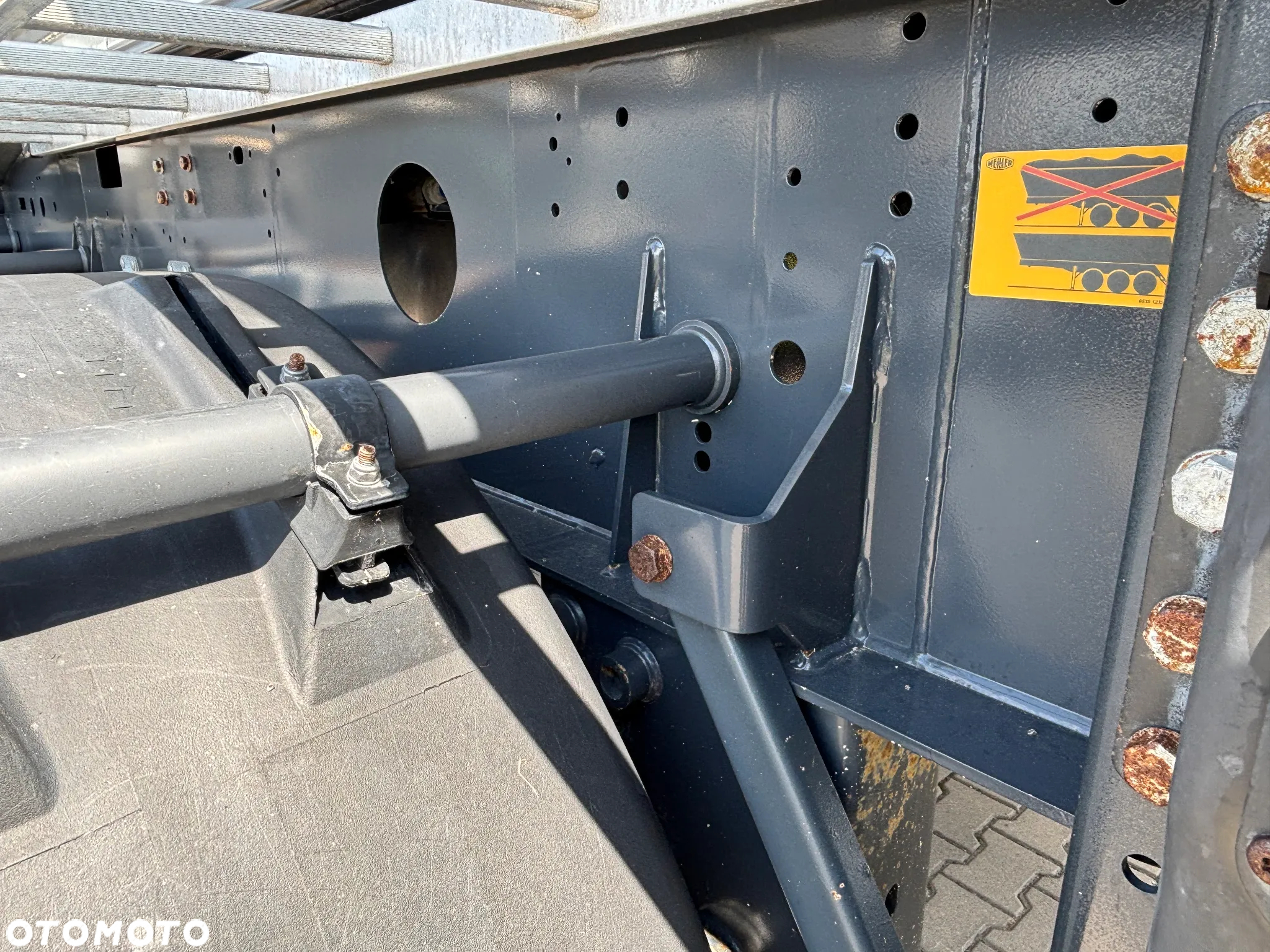 Meiller KISA 2 wywrotka stalowa 24m3 , (schwarzmuller, carnehl, schmitz) dwie osie , szeroki rozstaw , nacisk na oś 11000 kg. - 12