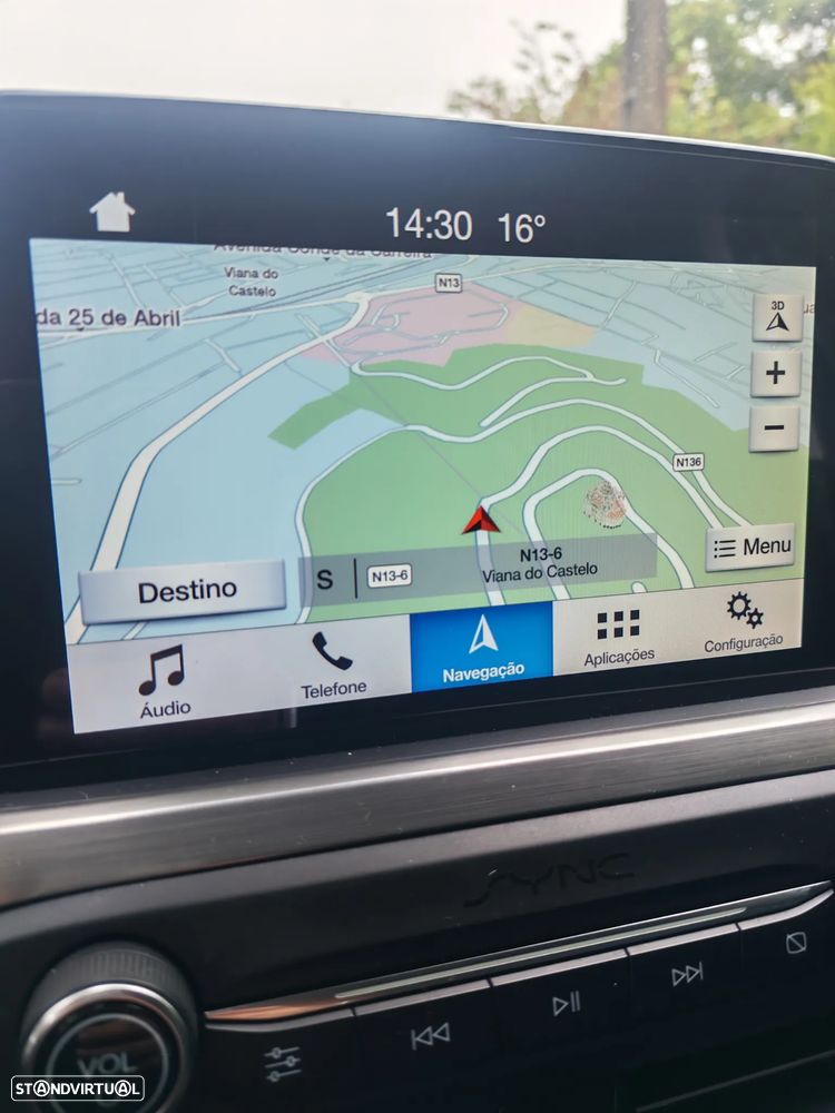 Ford Focus 1.0 EcoBoost Titanium - 9