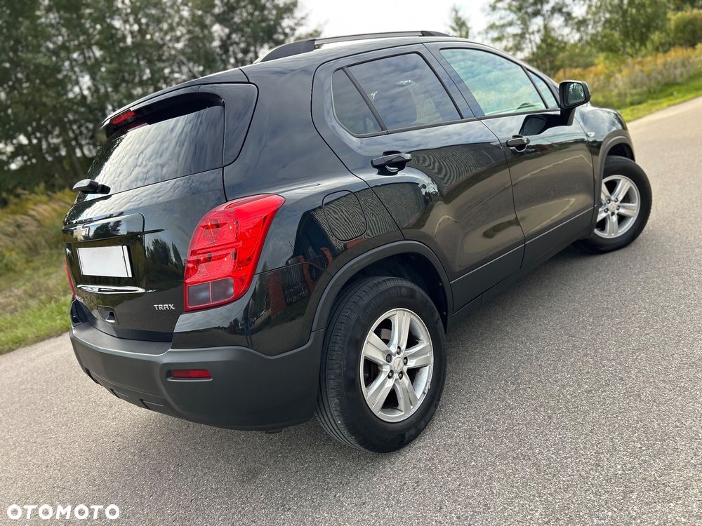 Chevrolet Trax 1.6 LS - 8