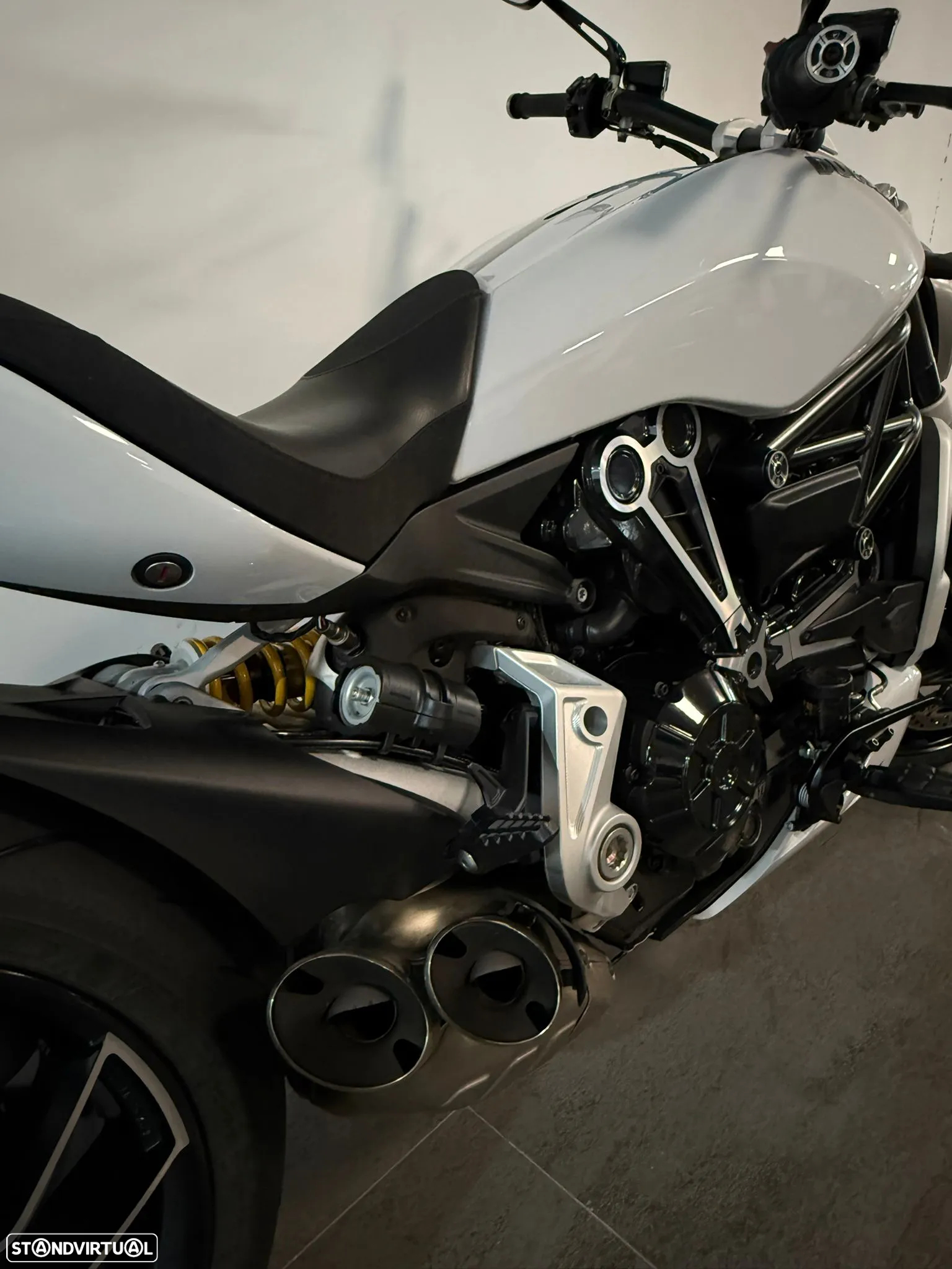 Ducati Diavel - 3