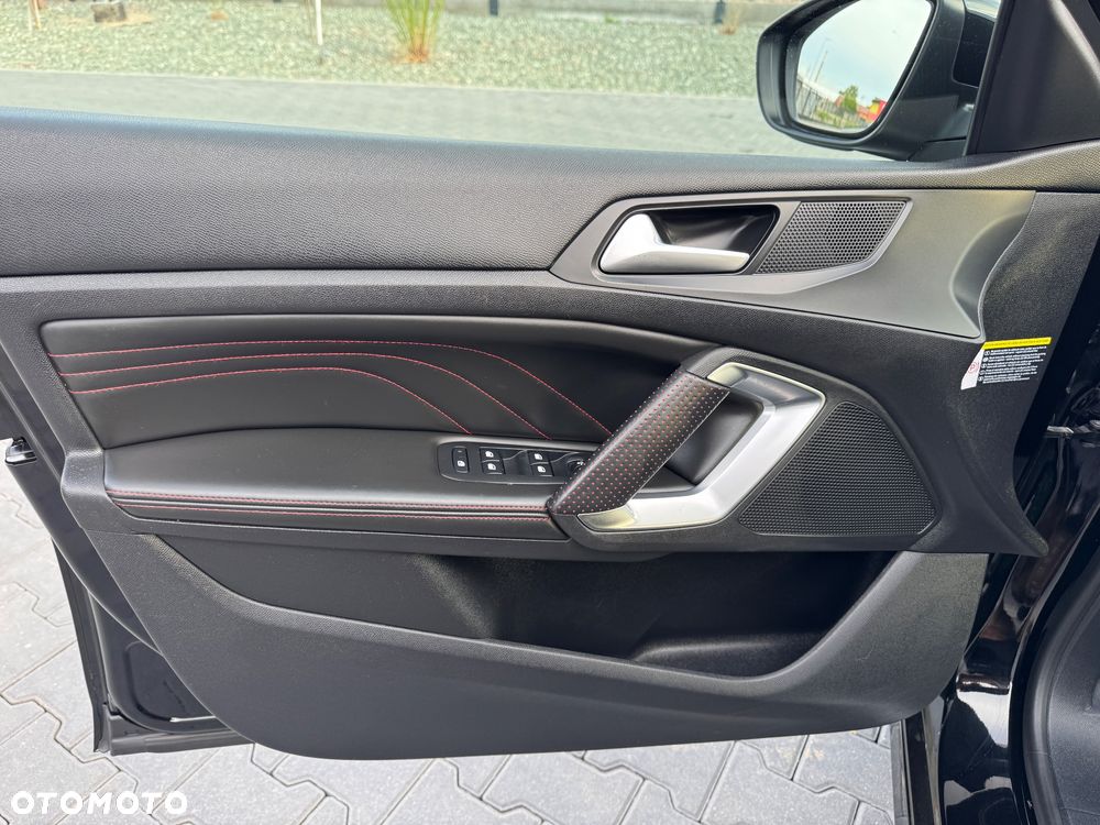 Peugeot 308 PureTech 130 GPF Stop & Start GT Pack - 11