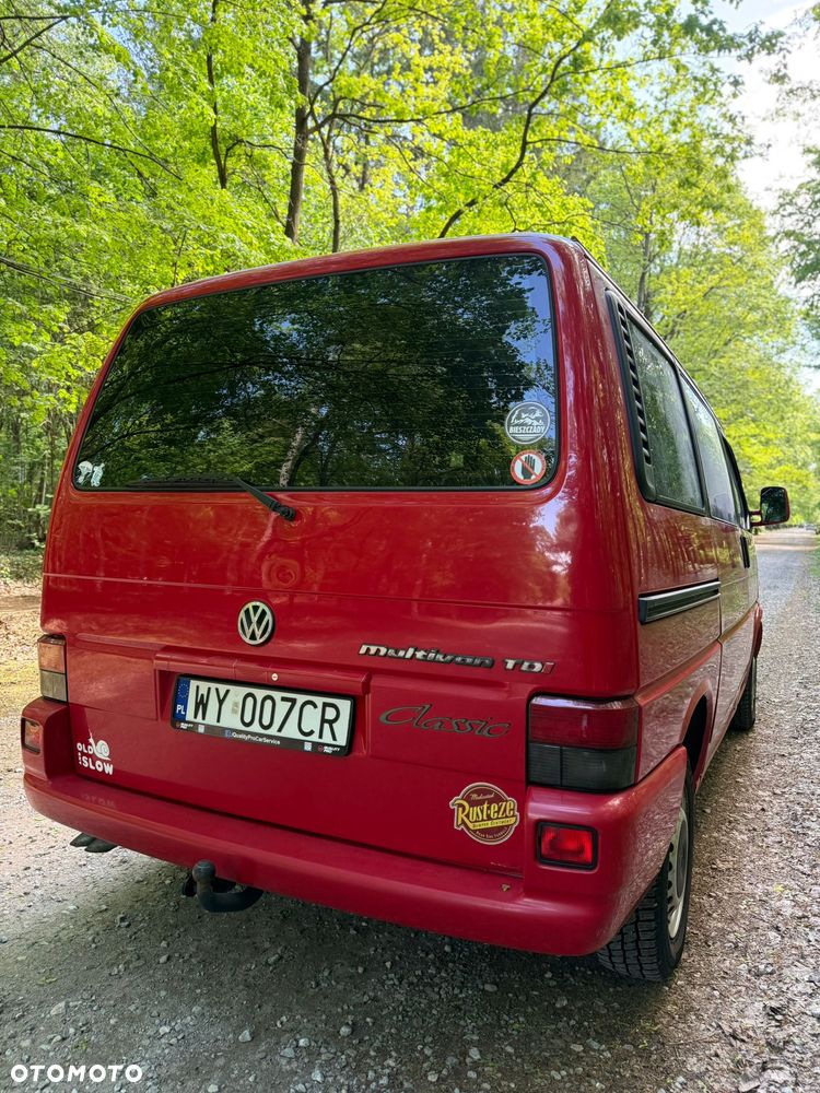 Volkswagen Multivan - 12