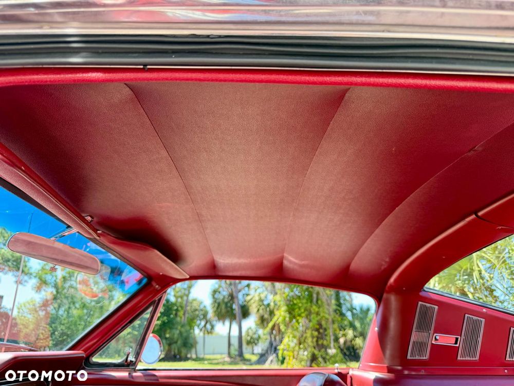 Ford Mustang - 25