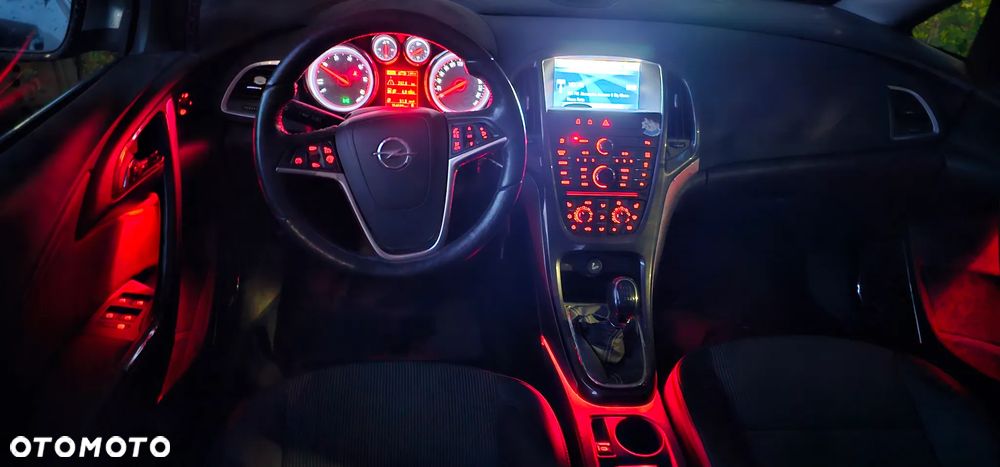 Opel Astra 1.7 CDTI ecoFLEX - 9
