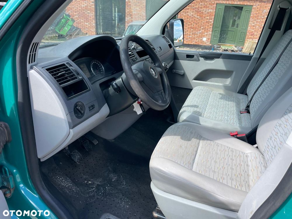Volkswagen Transporter - 6