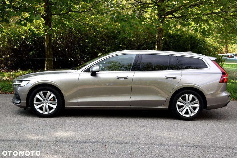 Volvo V60 D3 Momentum Pro - 3