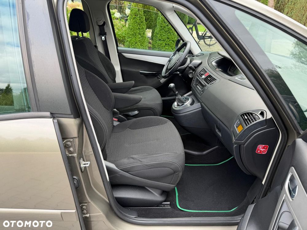 Citroën C4 Picasso VTi 120 Advance - 6