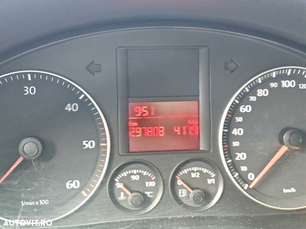 Volkswagen Golf 1.9 TDI Comfortline - 10