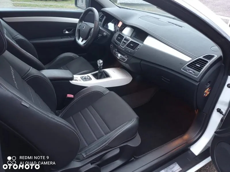 Renault Laguna Coupe dCi 150 FAP Monaco GP - 17